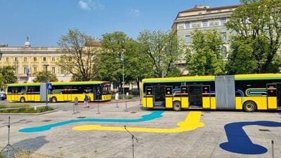 «Un progetto nato 10 anni fa ora realtà». E-Brt, inaugurato il «tram su gomma» - Foto