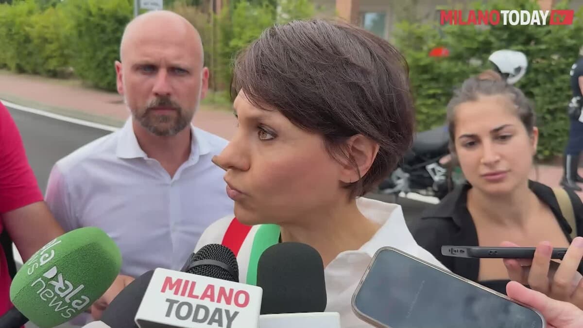 La camera ardente dell'agente della Polizia Locale Francesco Imprezzabile