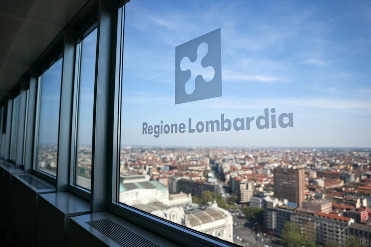 Grandi opere, logistica e data center: la Lombardia cambia le regole sull’impatto ambientale