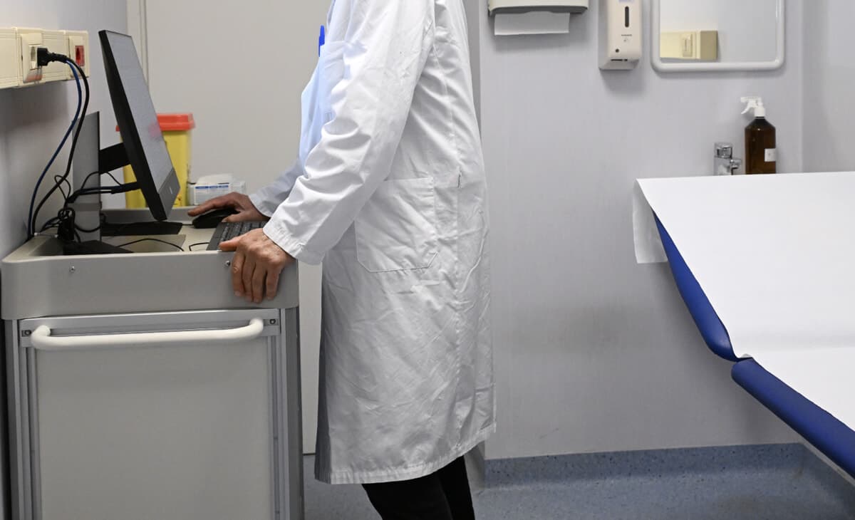 Servono 107 medici di base, ne arrivano solo 3: la mappa dei Comuni dove la sanità è a secco