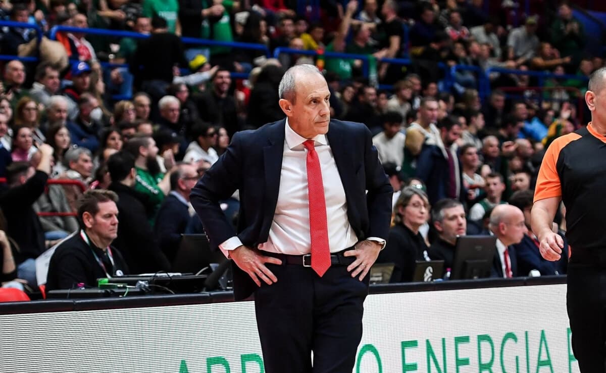Ettore Messina saluta l'Olimpia Milano: si dimette anche da dirigente