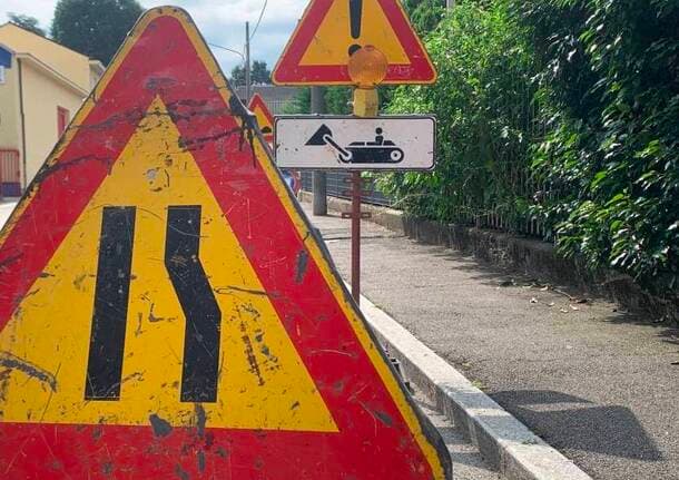 Appiano Gentile - Lavori di asfaltatura sulla SP23 Lomazzo-Bizzarone: senso unico alternato dal 3 al 7 agosto - Archivio - Varese News