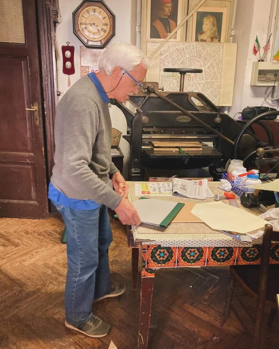La cartoleria storica che chiuderà per sempre dopo 117 anni
