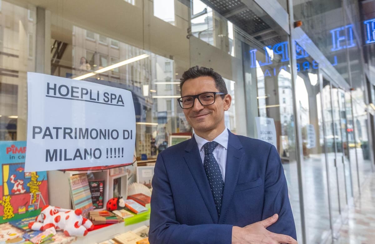 Hoepli, il socio Giovanni Nava presenta un esposto in procura
