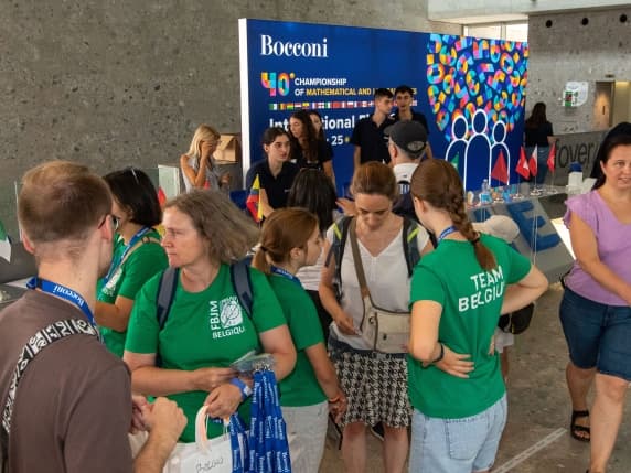Milano, alla Bocconi la finale dei Mondiali di matematica: «Qui saper contare non basta più». La sfida tra le 600 migliori menti