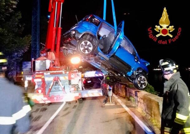 Como - Mortale sul Lago di Como, arrestato un uomo residente nel Saronnese: è accusato di aver causato lo schianto -  - Varese News