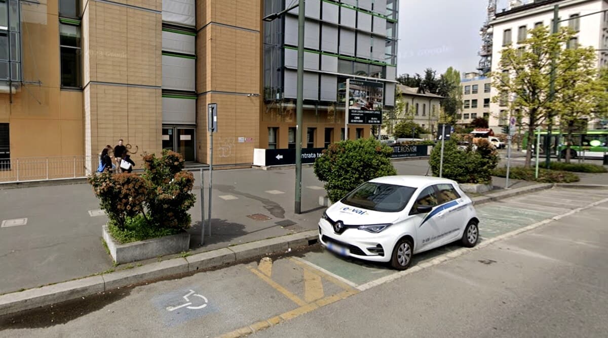 Fuga dei colossi e un vuoto di mercato: la mossa del Comune per salvare il car sharing in free floating a Milano