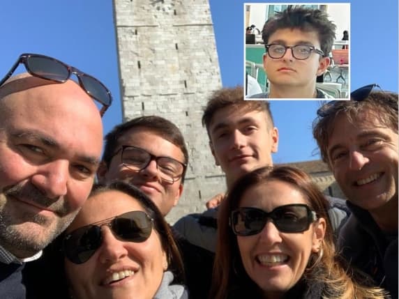 L'aereo precipitato in Perù, chi sono le vittime italiane, i viaggi, i concerti e i figli nelle stesse scuole: «Amici inseparabili»