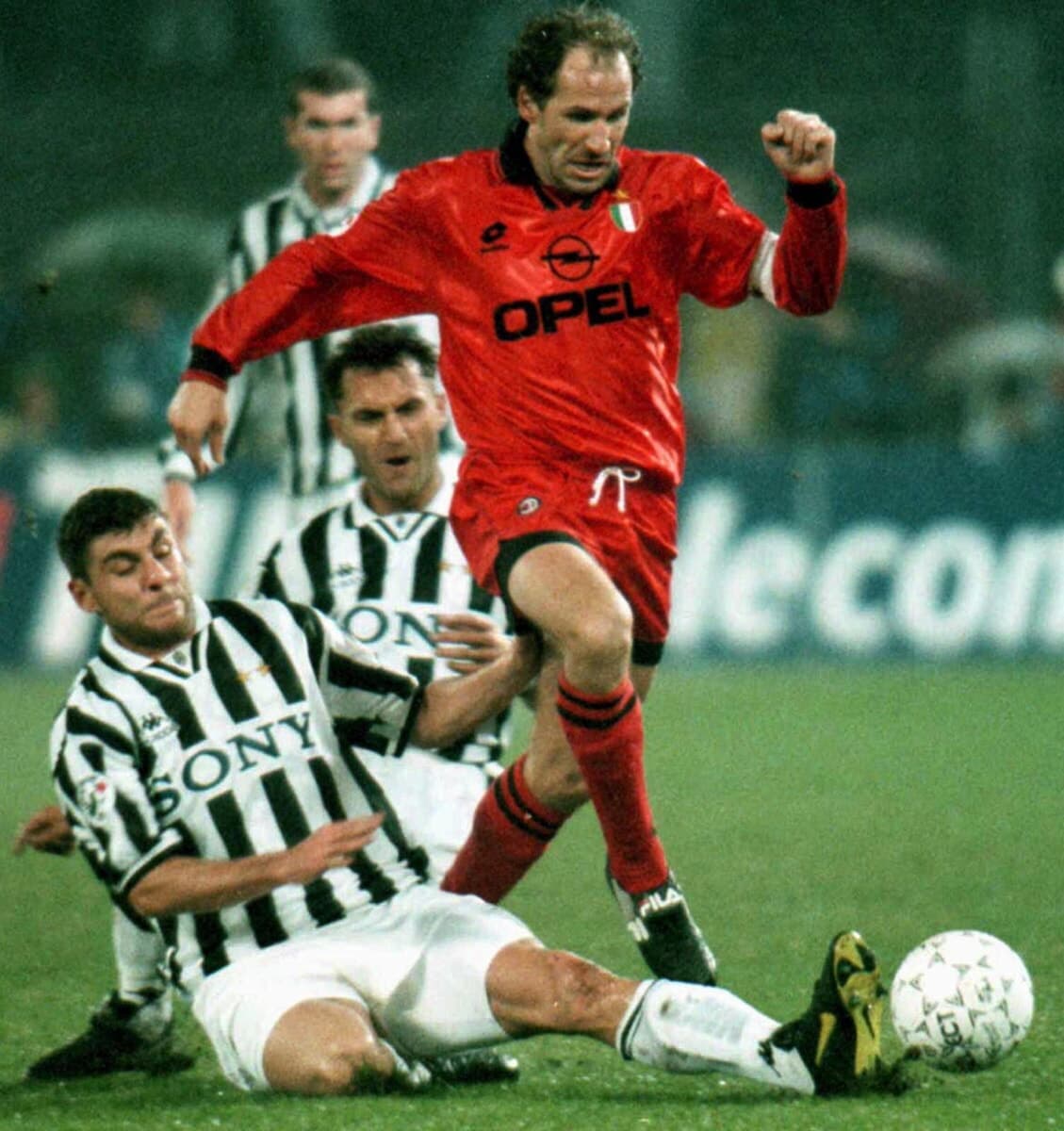 Addio Franco Baresi: fissati i funerali a Milano. Famedio, lutto cittadino e Curva Sud: le proposte per ricordarlo