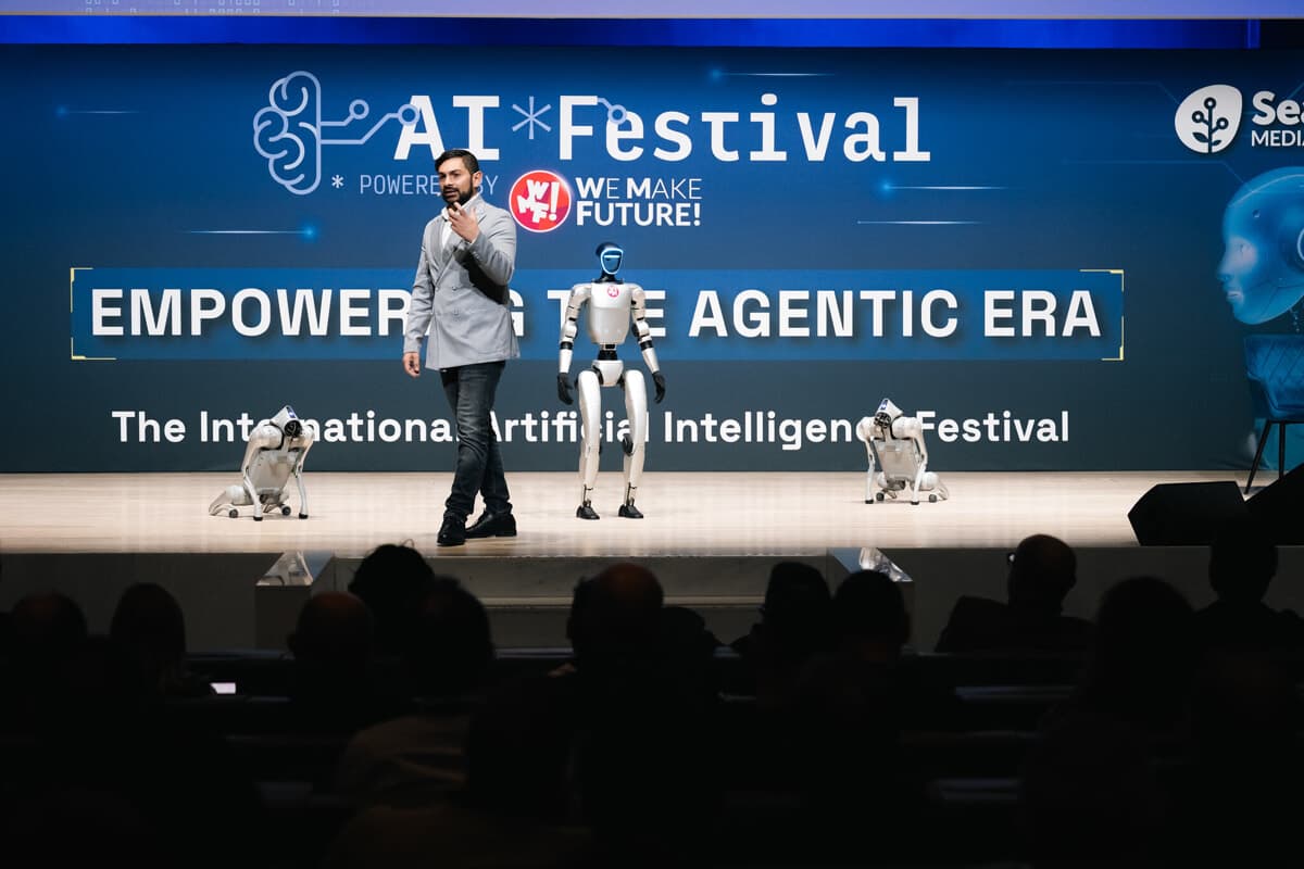 AI Festival 2027 a Milano: 10.000 mq al Superstudio Maxi per l'AI internazionale