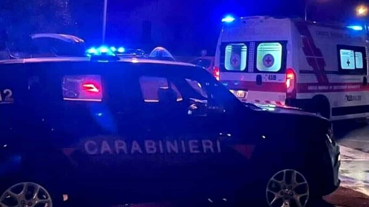Investe e uccide uno sconosciuto credendolo un rivale in amore: arrestato 43enne