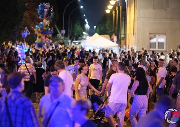 Limbiate - Musica, spettacoli, sport e street food animano la Notte Bianca di Limbiate - Archivio - Varese News