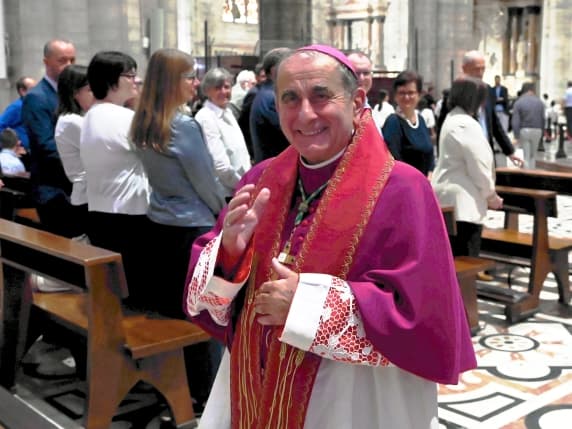 Milano, l'arcivescovo Mario Delpini resta un anno in più. L'appello nel nuovo programma della Diocesi: «Annunciate il Vangelo contro gli autoritarismi»