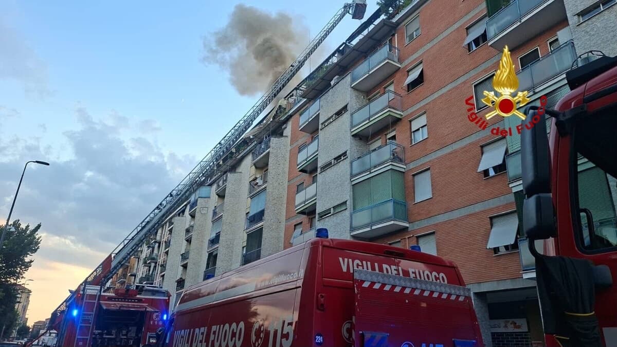 Due morti nell'incendio di un appartamento in via Riccardi