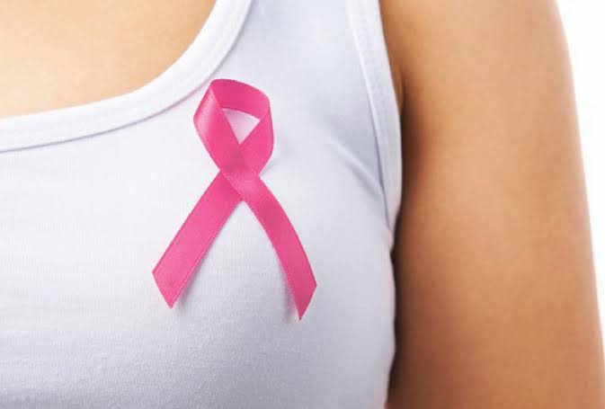 Ottobre Rosa 2026, la lotta contro il tumore al seno si diffonde in Italia: controlli gratuiti, screening e ricerca
