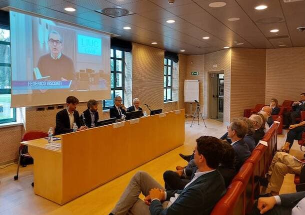 Economia - Fiducia, cultura e innovazione. Così le imprese costruiscono il futuro - Economia - Varese News
