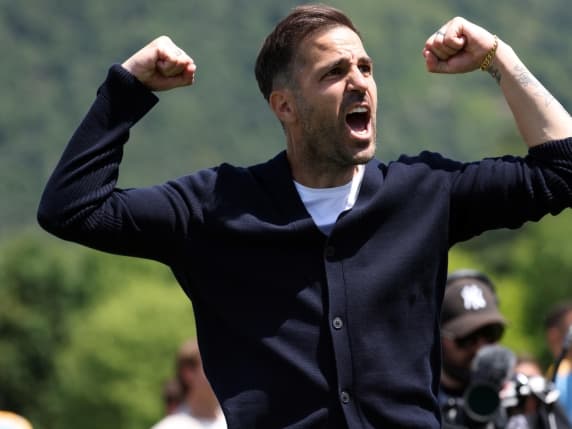 Fabregas, terapia d’urto: il Como si misura con l’Europa che conta: oggi affronta l’Arsenal e domenica c’è il Liverpool