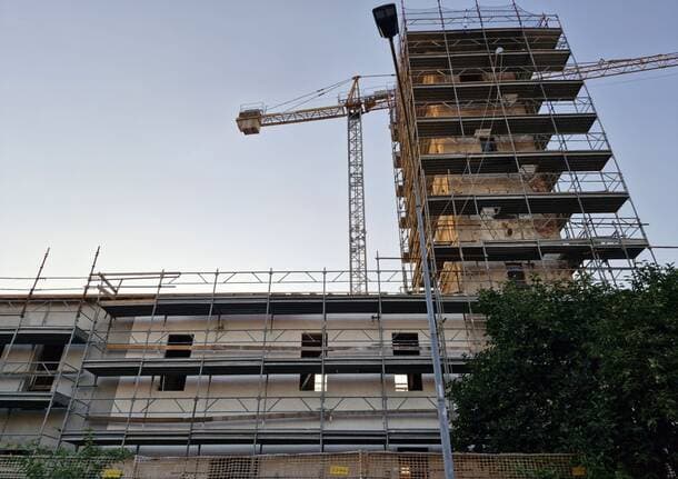 Rescaldina - La riqualificazione della Torre Amigazzi e la “scure” del PNRR. Cambia Rescaldina: “È l’ora delle risposte” - Archivio - Varese News