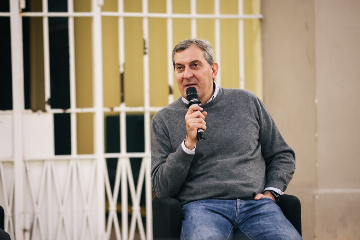 "Non è che Milano fa schifo": la risposta di Mario Calabresi a Silvia Sardone