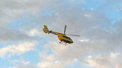 Infortunio sul lavoro a Calcinate, ferita un’operaia di 50 anni. Elisoccorso in azione