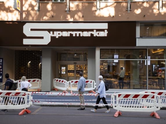 Milano, il restyling della storica Esselunga di viale Piave: riapre mercoledì. «Qui veniva ogni sabato il patron Caprotti»