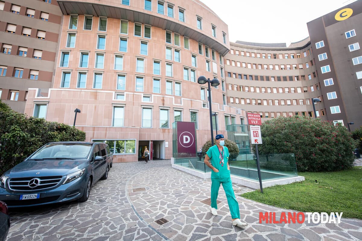 La sanità che non ti aspetti: l’ospedale San Raffale investe in armi e difesa