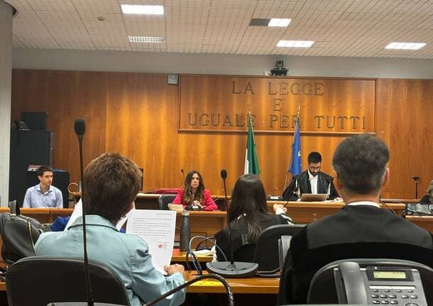 Varese - Manfrinati in aula parla e chiede scusa al figlio: “Ero a fine corsa e non ce l’ho fatta”. Concessa la perizia psichiatrica -  - Varese News
