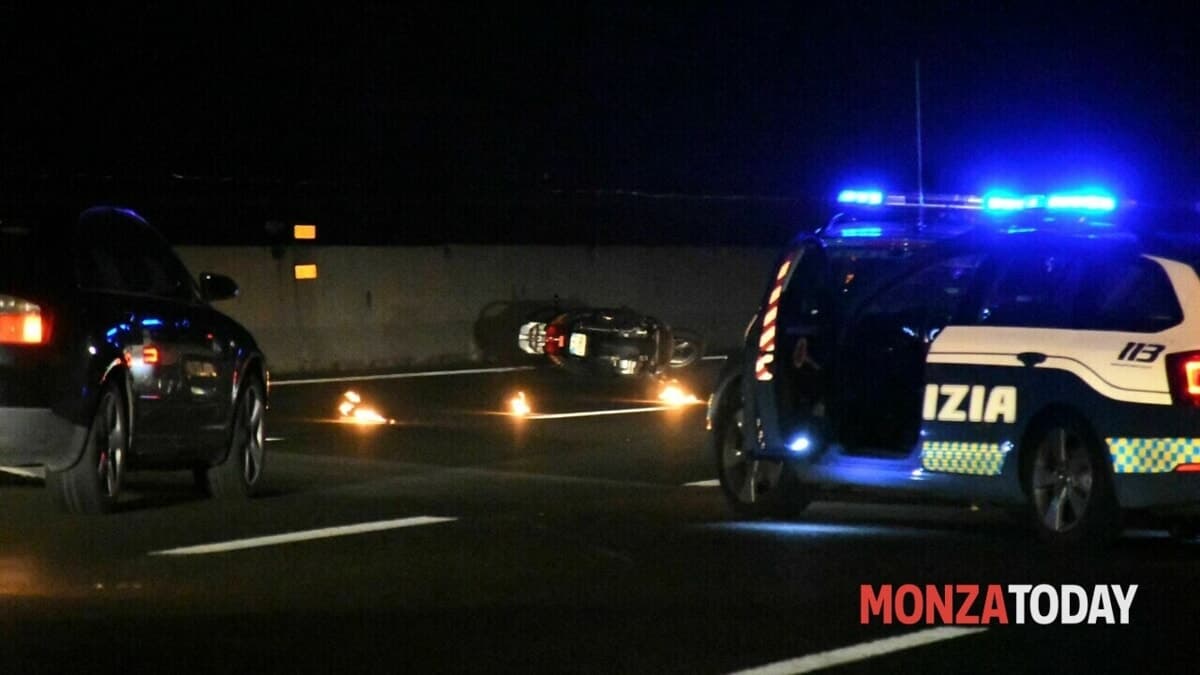 Tragico schianto in moto contro il new jersey in A4: muore un uomo di 41 anni