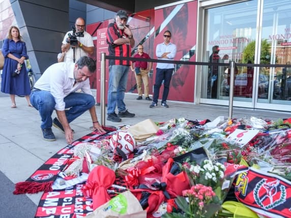 L'addio a Franco Baresi, anche Matteo Salvini a Casa Milan. «Gli sia intitolata la Curva Sud di san Siro»