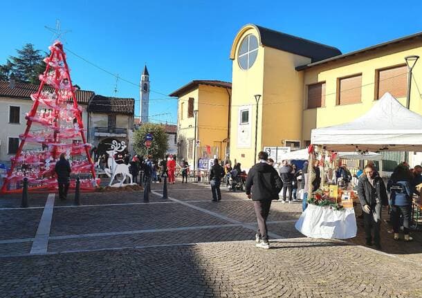 Solbiate Olona - “L’è Natal a Sulbià”, che allegria i mercatini di Solbiate Olona - Busto Arsizio/Altomilanese - Varese News