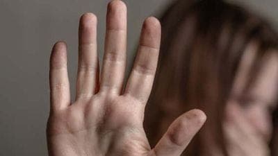Aggredisce l’ex compagna nonostante i divieti: 45enne arrestato a Palosco