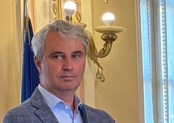 Rmfonline - Da Galimberti a Musk, il nuovo numero di Rmfonline tra territorio e mondo -  - Varese News
