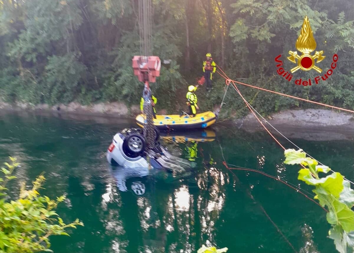 Gabriele, il 18enne ubriaco alla guida dell'auto finita nel canale: "Chiedo scusa alle famiglie dei miei amici morti"