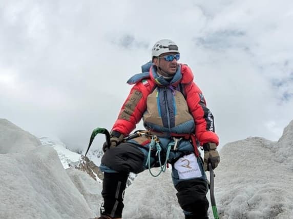 Mattia Conte, avvocato e alpinista sul K2. «Il giorno della tragedia del Broad Peak, mi salvai perché ero stanco e decisi di non salire. In quota si vede il cambiamento climatico»