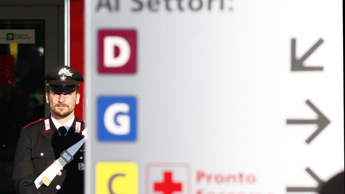 Notte di violenza al pronto soccorso: scoppia una rissa tra pazienti, ferite due infermiere