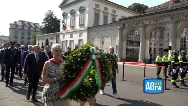 Milano, cerimonia in via Palestro a 33 anni dalla strage: la città ricorda le cinque vittime