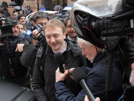 Omicidio Poggi, il Tribunale concede l’affidamento in prova ad Alberto Stasi: «Non tornerà a Garlasco»