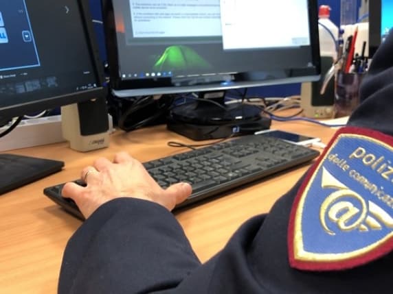 Pedopornografia, sui computer oltre 200 mila tra immagini e video di abusi su bambini: sei arrestati e altri tre indagati