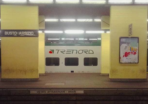 Mobilità - Dopo il furto di rame, i tecnici FerrovieNord hanno ripristinato la linea per Milano Malpensa - Archivio - Varese News