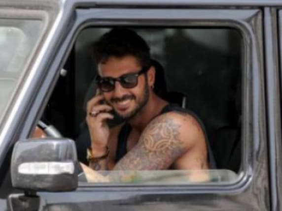 Fabrizio Corona e il Suv a noleggio abbandonato in autostrada: dovrà pagare 17 mila euro