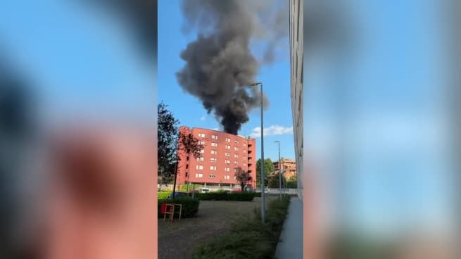 Incendio vicino all'ospedale San Gerardo di Monza