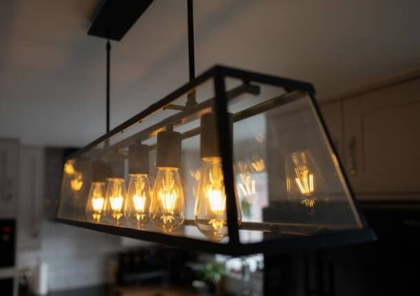 Altre notizie - Luce e sistemi di sicurezza: come unire efficienza e protezione in un unico impianto -  - Varese News