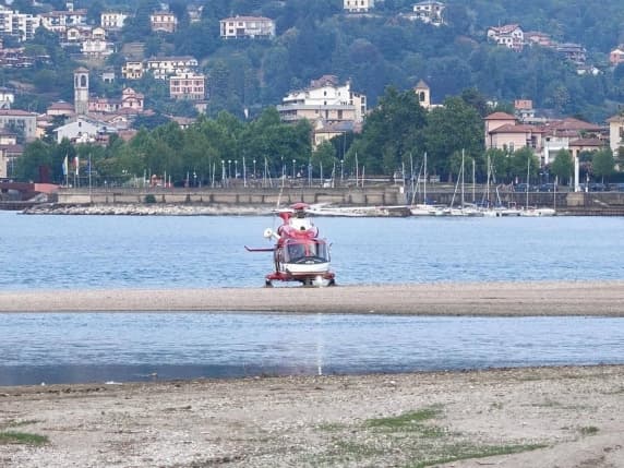 Lombardia, tuffi fatali nei fiumi: altri due casi in meno di 24 ore. A Sermide un papà disperso nel Po: voleva aiutare la figlia. Diciassettenne annega nel Tresa