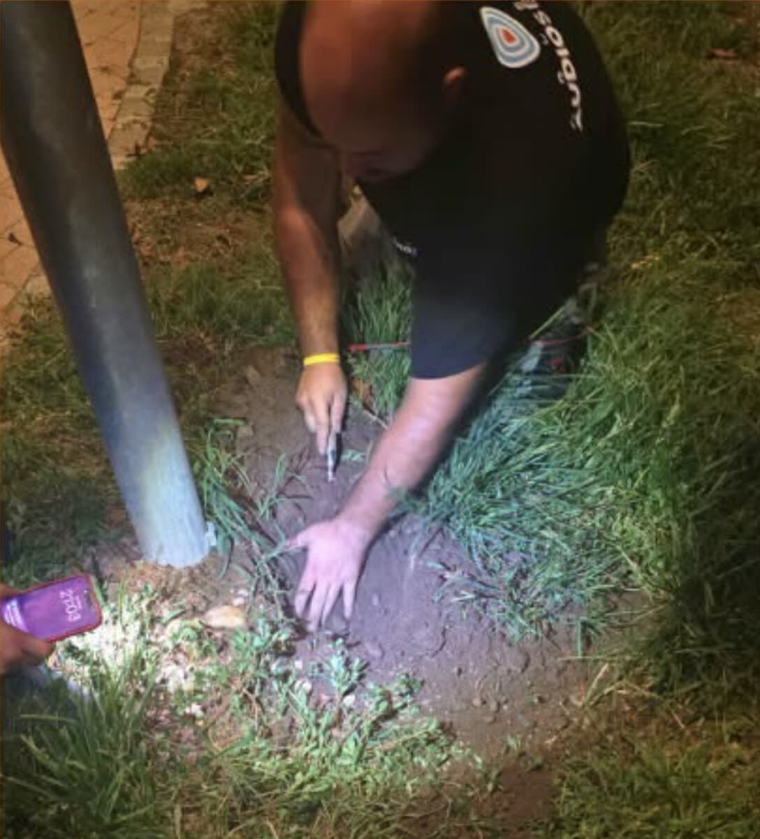 Tentano di sabotare lo show tagliando i cavi elettrici: cosa è successo prima dei fuochi artificiali