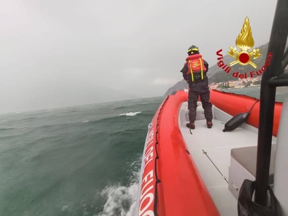 Malgrate, si tuffa nel Lago prima del temporale, muore ventenne. E un diciottenne annega nel Ticino a Cuggiono