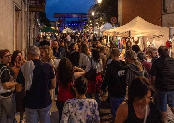 Caronno Pertusella - A Caronno Pertusella torna la Notte Bianca: arte, musica e divertimento animeranno il centro il 4 luglio - Archivio - Varese News