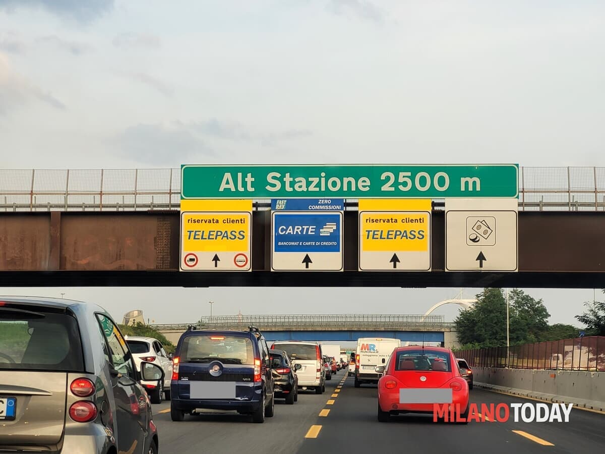 Incidente sulla A1 tra Fidenza e Fiorenzuola: dieci chilometri di coda verso Milano