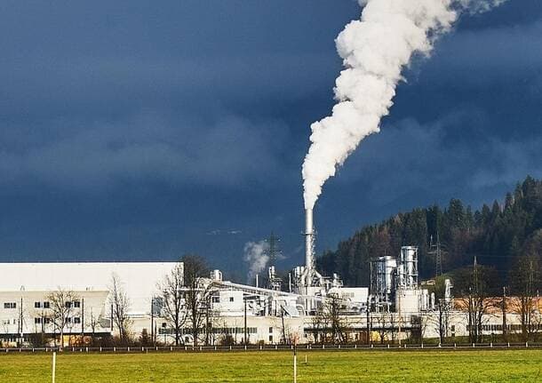 Ceriano Laghetto - Odori anomali a Ceriano Laghetto: individuata l’origine industriale, il Comune invita a segnalare - Archivio - Varese News