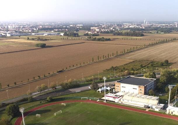 Solaro - A Solaro una raccolta di firme contro il maxi impianto agrivoltaico, il Comune sostiene la petizione - Econews - Varese News