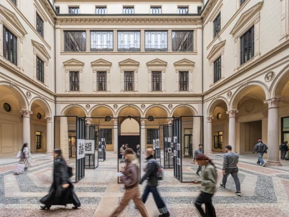 Quando la moda studia chimica (di bellezza): l'accordo tra l'Istituto Marangoni e l'università Statale di Milano